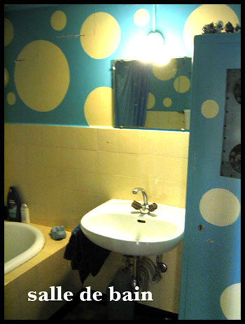 une salle de bain